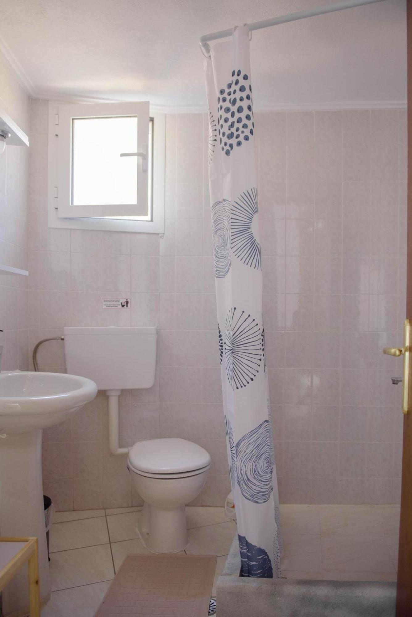 Muses_eratw,chios Apartment